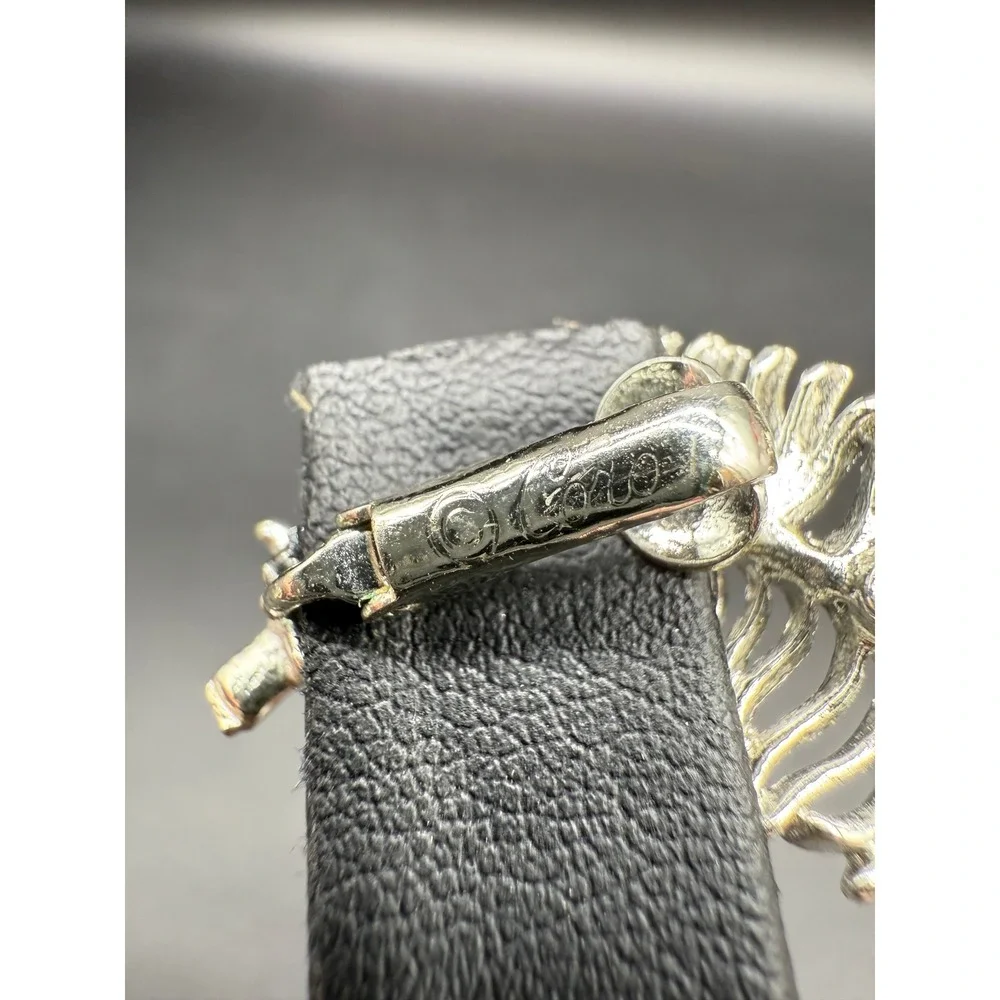 Vintage Coro‎ Silver Tone Feather Clip On Earrings MCM Designer Fashion